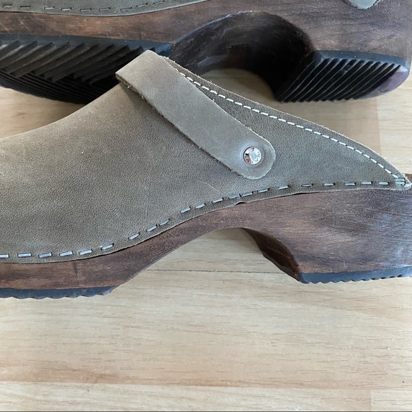 Lotta’s From Stockholm Classic Suede Clogs - Picture 8 of 16